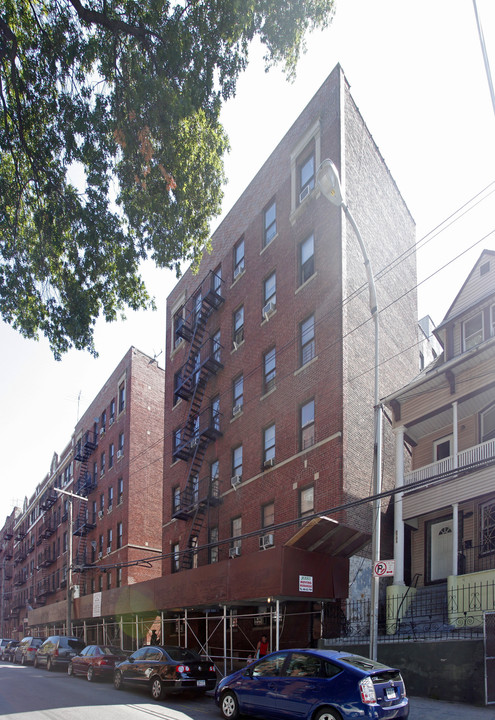 2706-2710 Bainbridge Ave in Bronx, NY - Building Photo