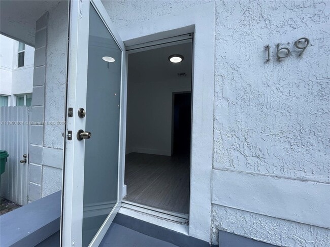 169 NE 50th St in Miami, FL - Building Photo - Building Photo