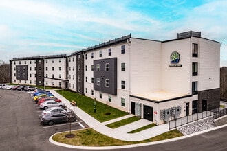 Brookhollow Senior in Ashland City, TN - Foto de edificio - Building Photo