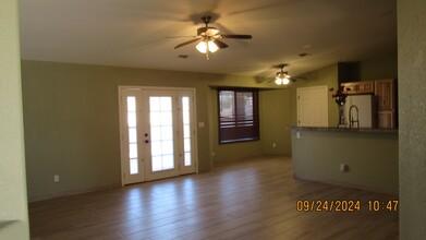 2945 Bluewater Dr in Lake Havasu City, AZ - Building Photo - Building Photo