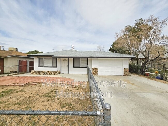 property at 6552 Valley Ave