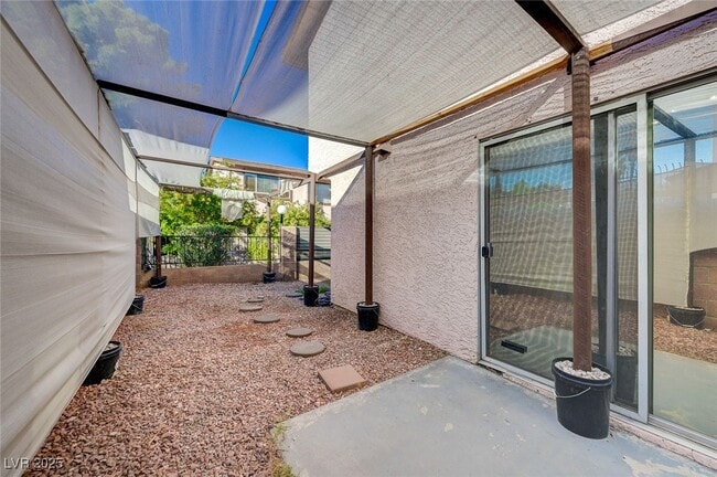 property at 4339 Spencer St