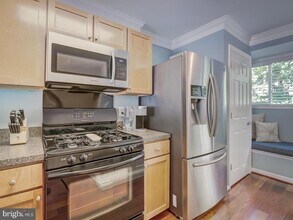 1471C N Van Dorn St in Alexandria, VA - Building Photo - Building Photo