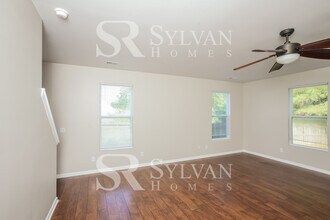 136 St Charles Pl in Chapin, SC - Building Photo - Building Photo