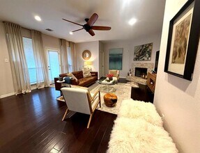 5835 Willow Wood Ln in Dallas, TX - Building Photo - Building Photo