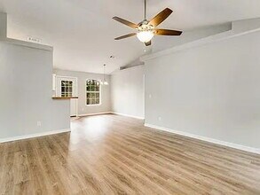 1005 Sable Dr in Pensacola, FL - Building Photo - Building Photo