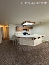 2191 Bella Oaks Dr in Tulare, CA - Building Photo - Building Photo