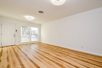 9534 Kerrwood Ln in Houston, TX - Building Photo - Building Photo