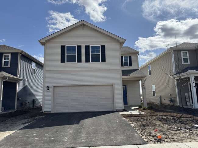 1469 Grand Tetons Dr in Pingree Grove, IL - Building Photo - Building Photo
