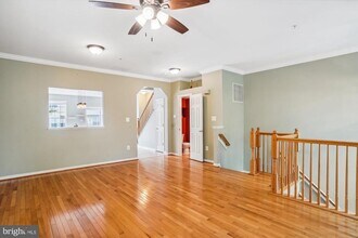 152 Fieldstone Ct in Frederick, MD - Foto de edificio - Building Photo