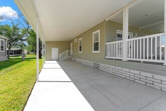 3269 Walden Shores Blvd in Lake Wales, FL - Building Photo - Building Photo
