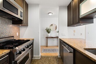 10 Regent St in Jersey City, NJ - Building Photo - Building Photo