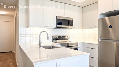 8535-8519 19 Ave SE in Calgary, AB - Building Photo - Building Photo