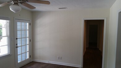914 Hawthorne St in Tallahassee, FL - Building Photo - Building Photo