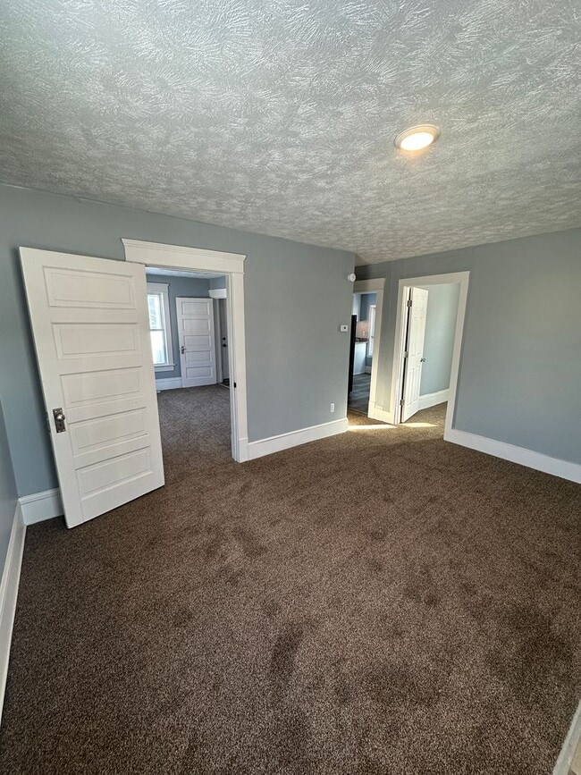 239 7th St NW in Barberton, OH - Building Photo - Building Photo