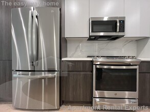 9 Central St in Somerville, MA - Foto de edificio - Building Photo