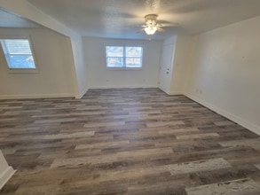 229 Frank Dr in Chesapeake, VA - Building Photo - Building Photo