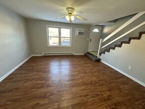 Georgetown Apartments in Galveston, IN - Building Photo - Interior Photo