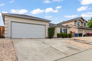 677 Chardonnay Dr in Fremont, CA - Building Photo