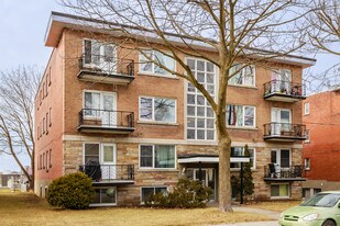 4140 Kindersley Av Apartments