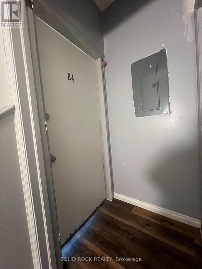 property at 89 King St W