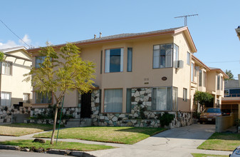 1808 N Alexandria Ave in Los Angeles, CA - Building Photo - Building Photo