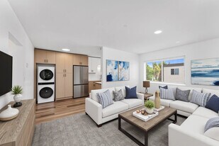 Swell Apartments in Imperial Beach, CA - Building Photo