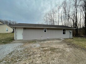 640 Country Squire Ct in Columbia, MO - Building Photo