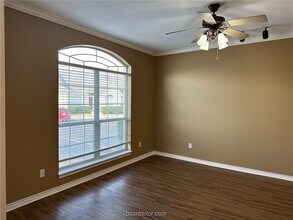 219 Fraternity Row in College Station, TX - Building Photo - Building Photo