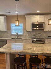 9015 Carastan Dr in Charlotte, NC - Building Photo - Building Photo