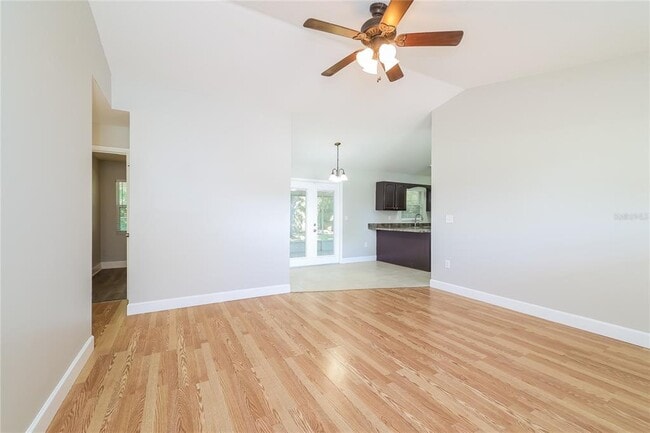 123 Kings Pond Ave in Winter Haven, FL - Building Photo - Building Photo