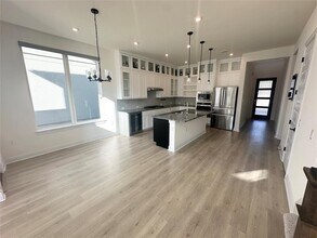 1217 Silver Dollar Trail in Georgetown, TX - Building Photo - Building Photo