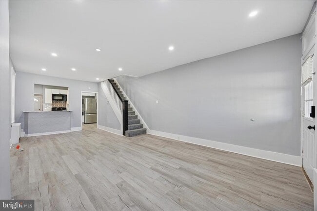 23 Woodbine St in Darby, PA - Building Photo - Building Photo