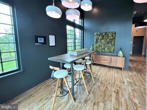 502 Diamondback Dr, Unit 505 in Gaithersburg, MD - Building Photo - Building Photo