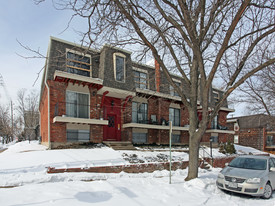 4630-4632 Holly St Apartments