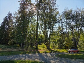 8300 Semiahmoo Dr in Blaine, WA - Building Photo - Building Photo