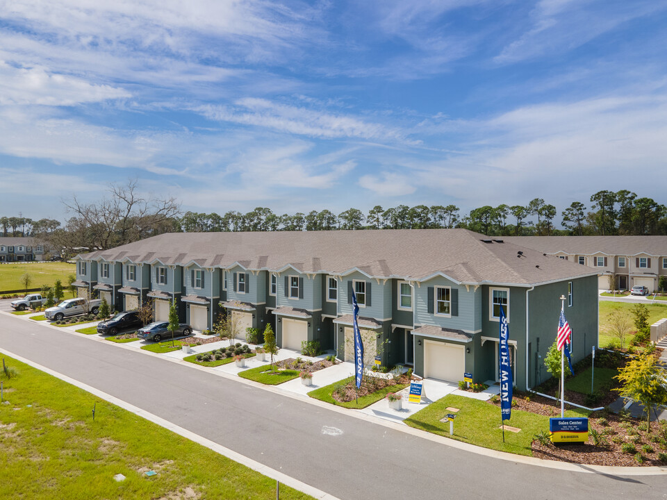 Bella Oaks Townhomes in Port Orange, FL - Building Photo