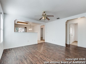 9007 Oakwood Garden in San Antonio, TX - Building Photo - Building Photo