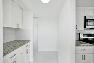 801 S Federal Hwy in Pompano Beach, FL - Building Photo - Building Photo