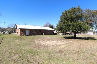2254 Handy Rd in Cantonment, FL - Building Photo - Building Photo