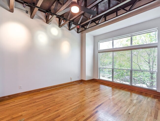 property at 444 Oxford St