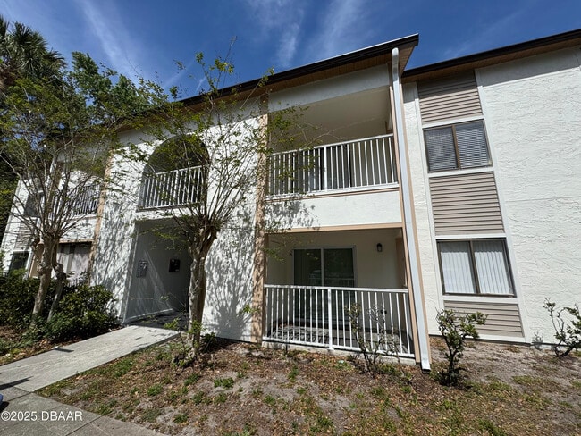 property at 3102 Oak St