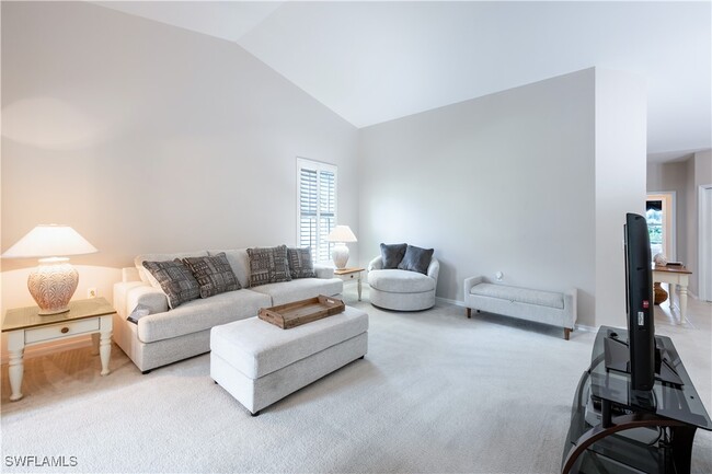 property at 1320 Charleston Square Dr