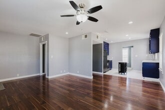 504 Linda Vista Dr in Alamogordo, NM - Building Photo - Building Photo