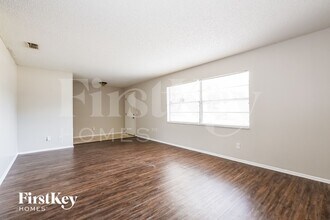 1701 Freeman Dr in Kissimmee, FL - Building Photo - Building Photo