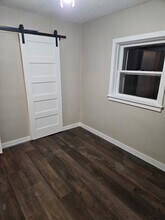 423 N Pine St in Grantsburg, WI - Foto de edificio - Building Photo