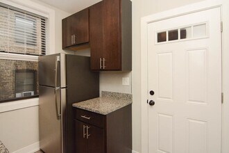 714 W Brompton Ave in Chicago, IL - Building Photo - Building Photo