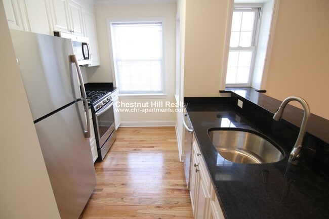55 Langdon St, Unit 3 in Cambridge, MA - Foto de edificio - Building Photo