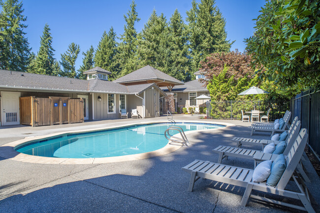 Meridian Firs Apartments in Puyallup, WA - Foto de edificio - Building Photo