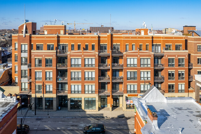 2700-2706 N Halsted St in Chicago, IL - Building Photo - Building Photo